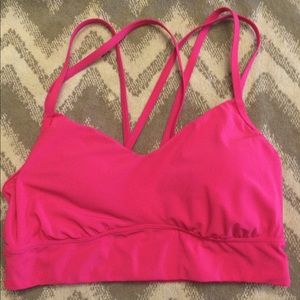 This gently used Women’s Medium sport bra.